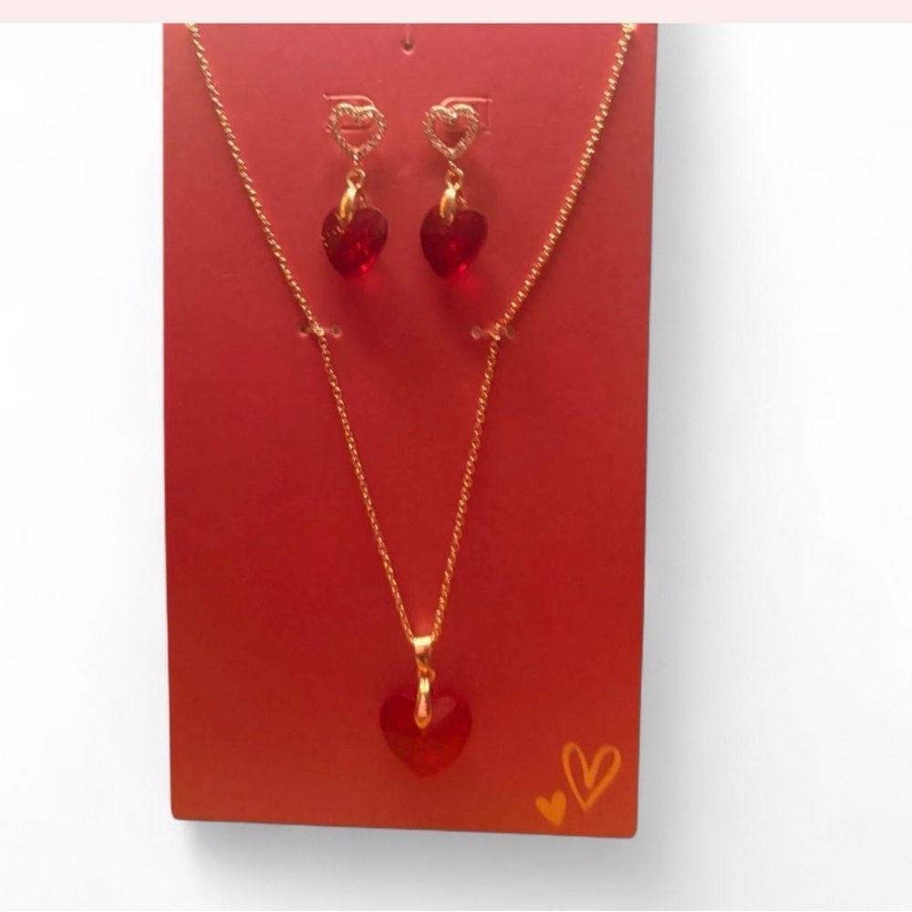 Gold and Red Heart Jewelry Set - Picture 7 of 7